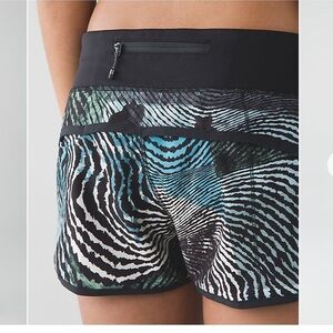 Lululemon Special Edition Seawheez Speed Short 2.5”LR*4-Way Stretch, Size 4